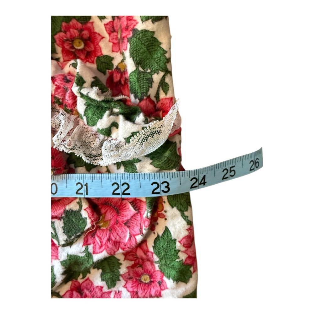 Vintage Pink and Green Robe - Picture 6 of 7